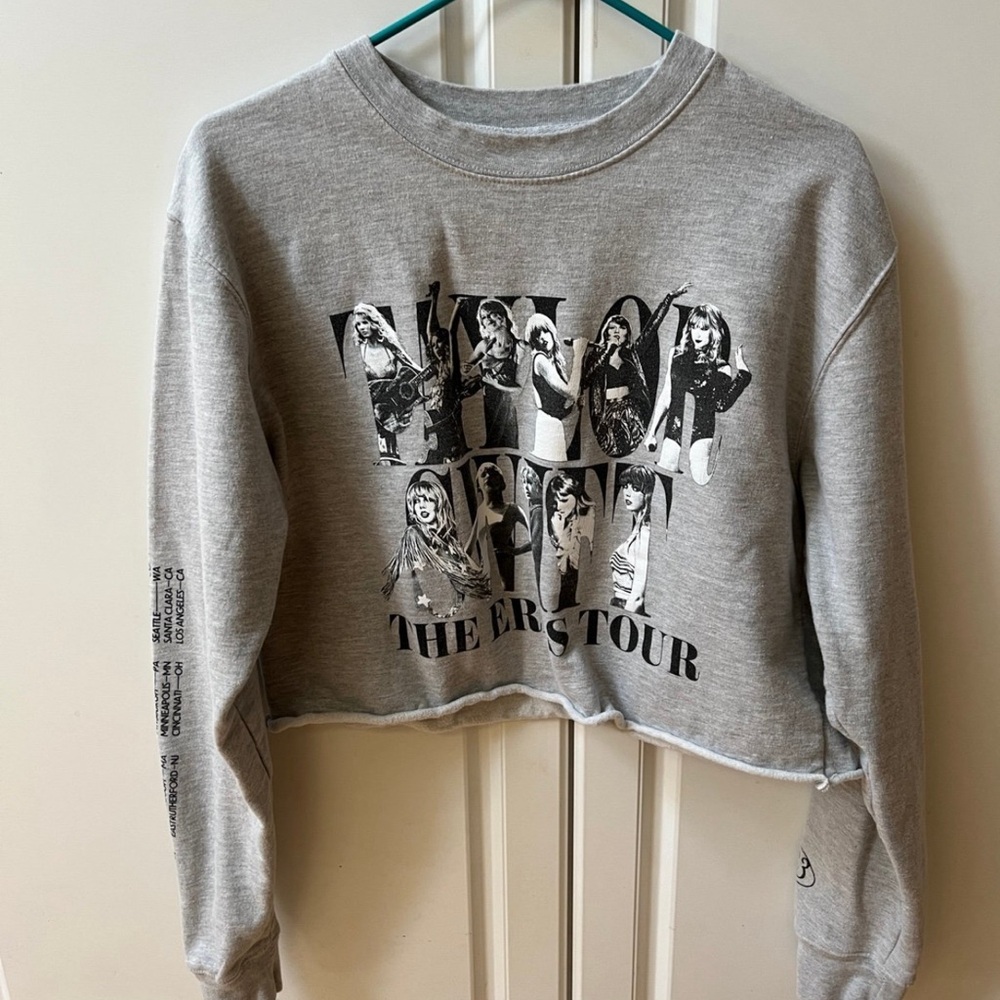 taylor swift the eras tour 2023 sweatshirt